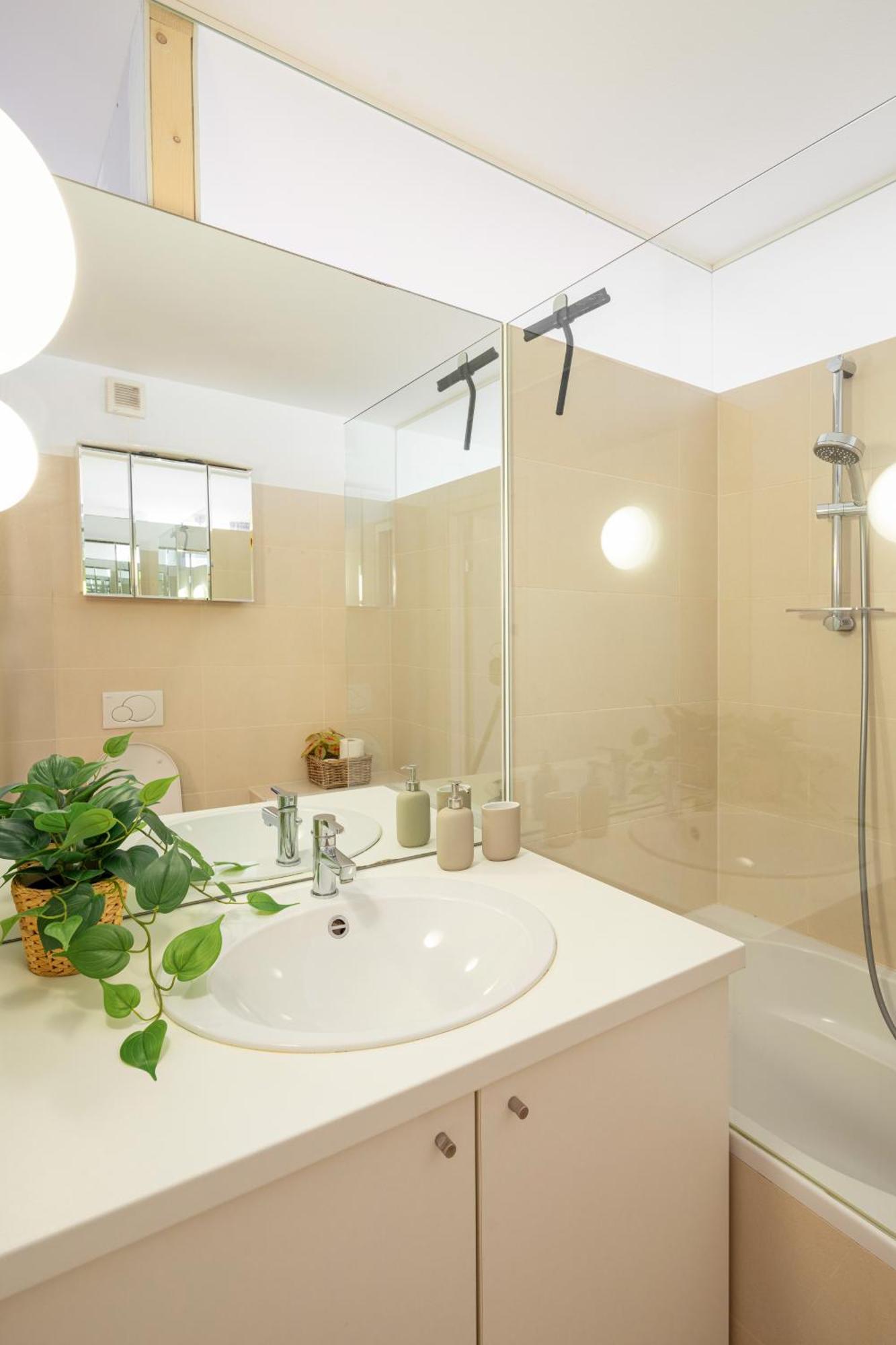 Gemuetliches, Ruhiges Apartment - 90M2 Mit Garten Und Terrasse ウィーン エクステリア 写真